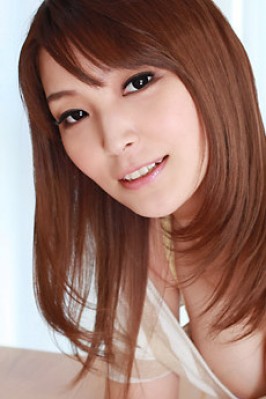 Sakura Aoi